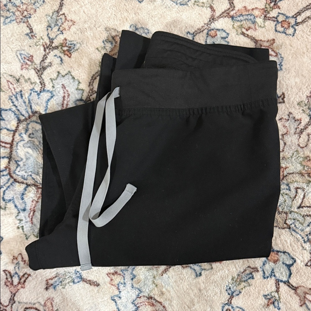 Figs Black Scrub Pants with Gray Drawstring